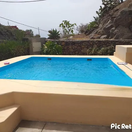 Dom wakacyjny Con Piscina En Arafo Santa Cruz de Tenerife
