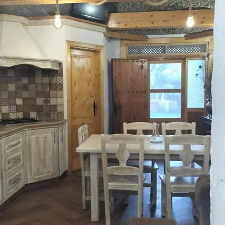 Con Piscina En Arafo Casa vacanze Santa Cruz de Tenerife