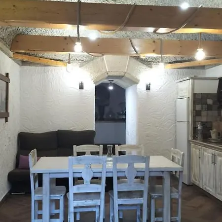 Con Piscina En Arafo *